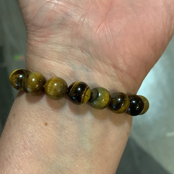 Brown Tiger Eye Pi Yao Bracelet - Picture 4 of 5